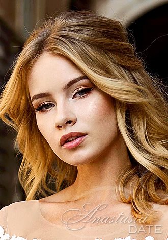 Ukrainian Model Ilona From Kiev Yo Hair Color Blond